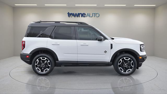 Used 2023 Ford Bronco Sport Outer Banks AWD/4WD image 7