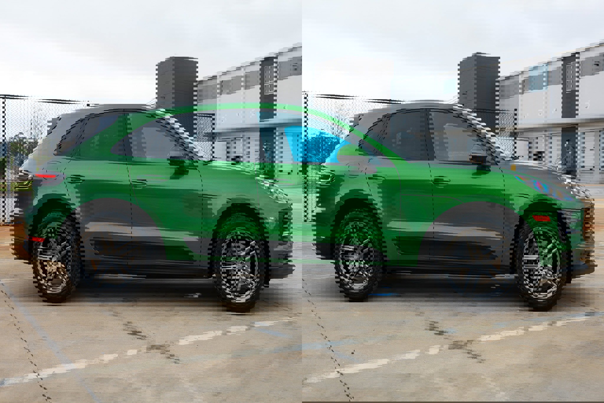 Used 2020 Porsche Macan image 17