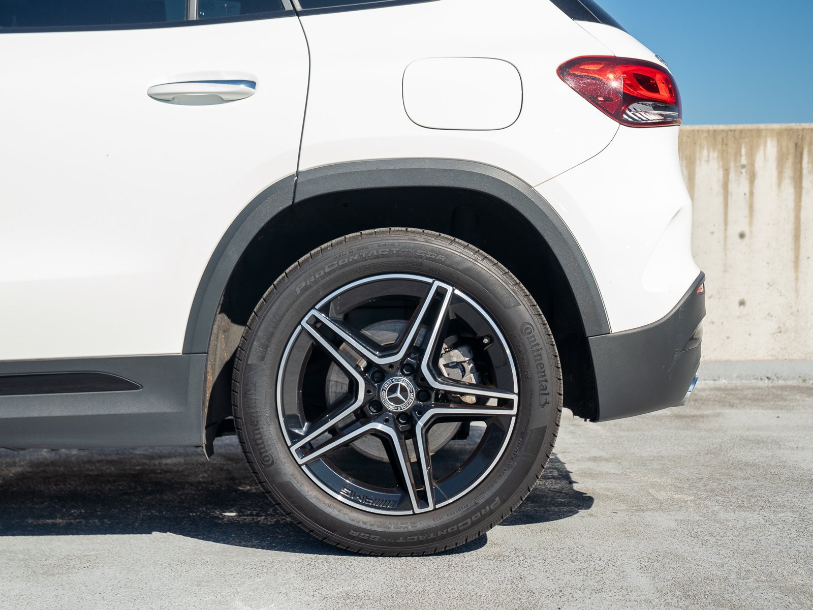 Certified 2021 Mercedes-Benz GLA 250 4MATIC image 12