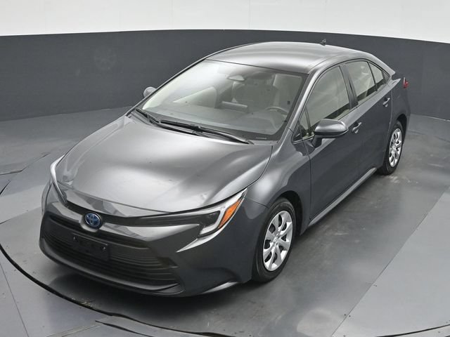 Used 2025 Toyota Corolla LE FWD image 43