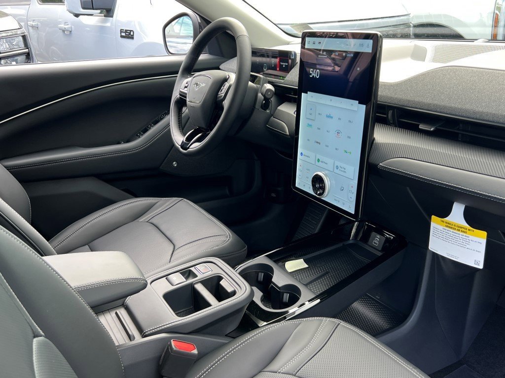 New 2025 Ford Mustang Mach-E Premium image 9
