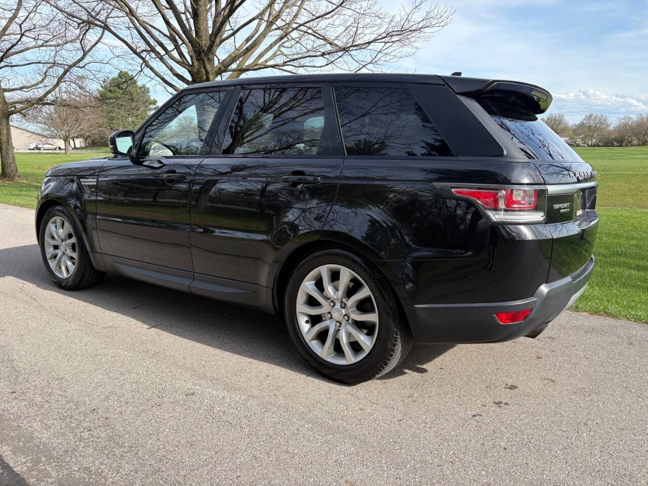 Used 2016 Land Rover Range Rover Sport HSE image 15