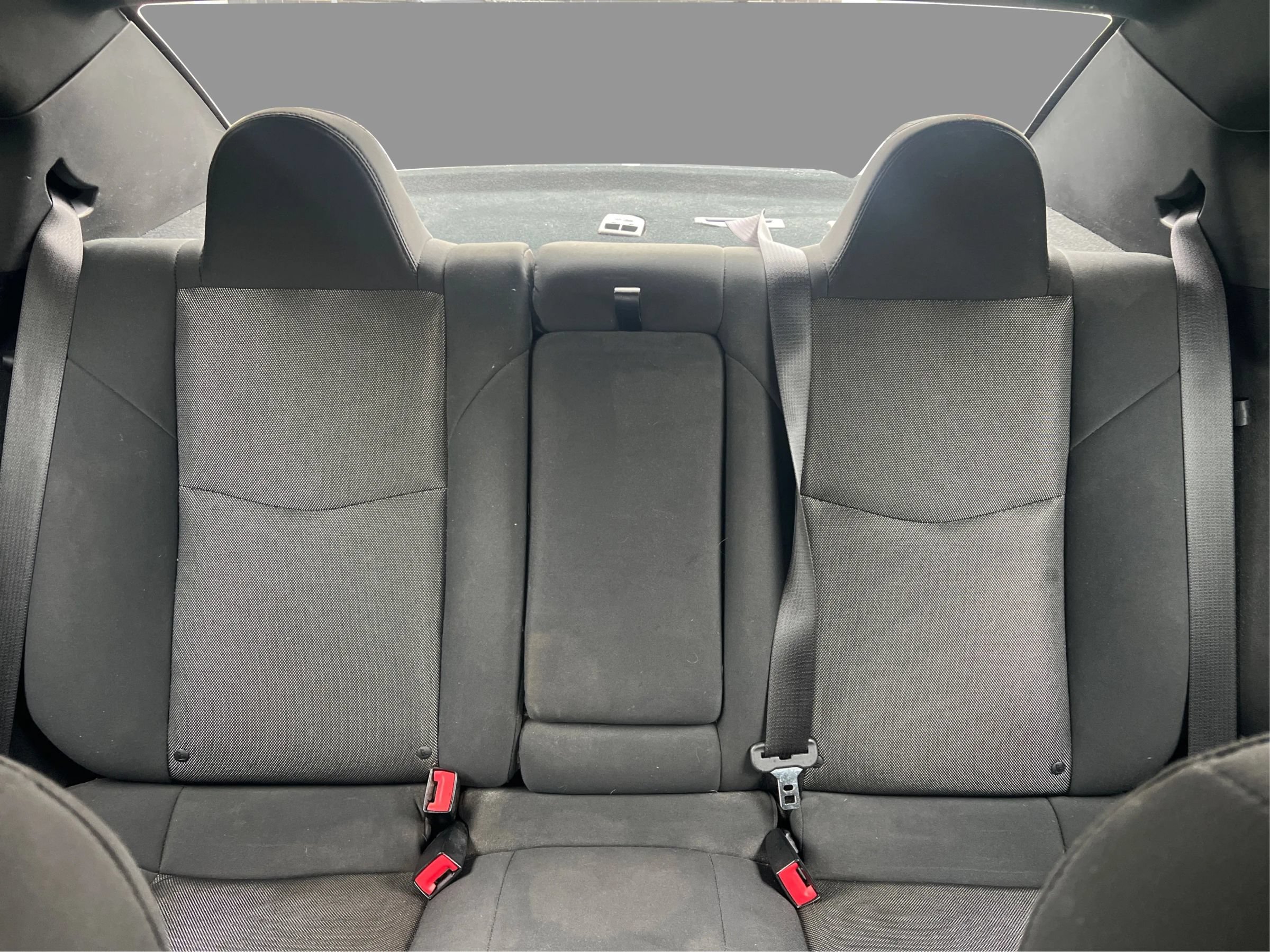 Used 2014 Dodge Avenger SE FWD image 16