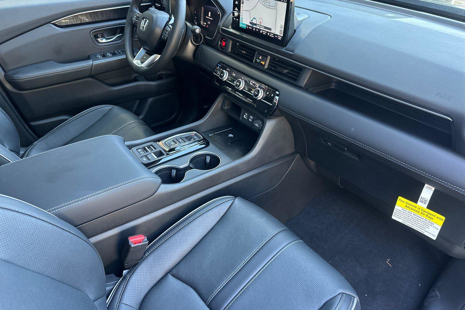 New 2025 Honda Pilot Elite image 17