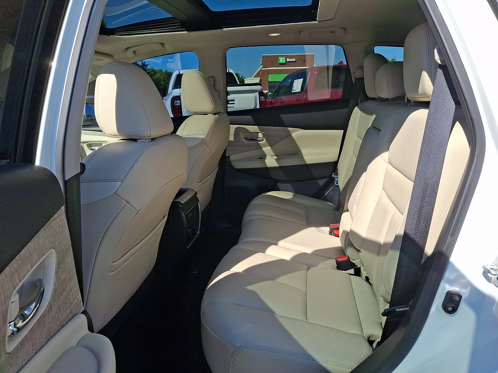 Used 2023 Nissan Murano SL w/ SL Moonroof Package AWD/4WD image 10
