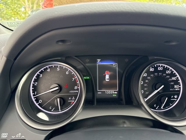 Used 2024 Toyota Camry SE w/ Cold Weather Package FWD image 15