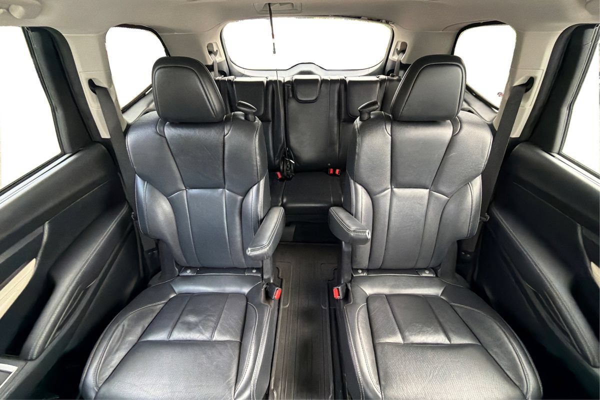 Used 2021 Subaru Ascent Limited w/ Technology Package AWD/4WD image 14