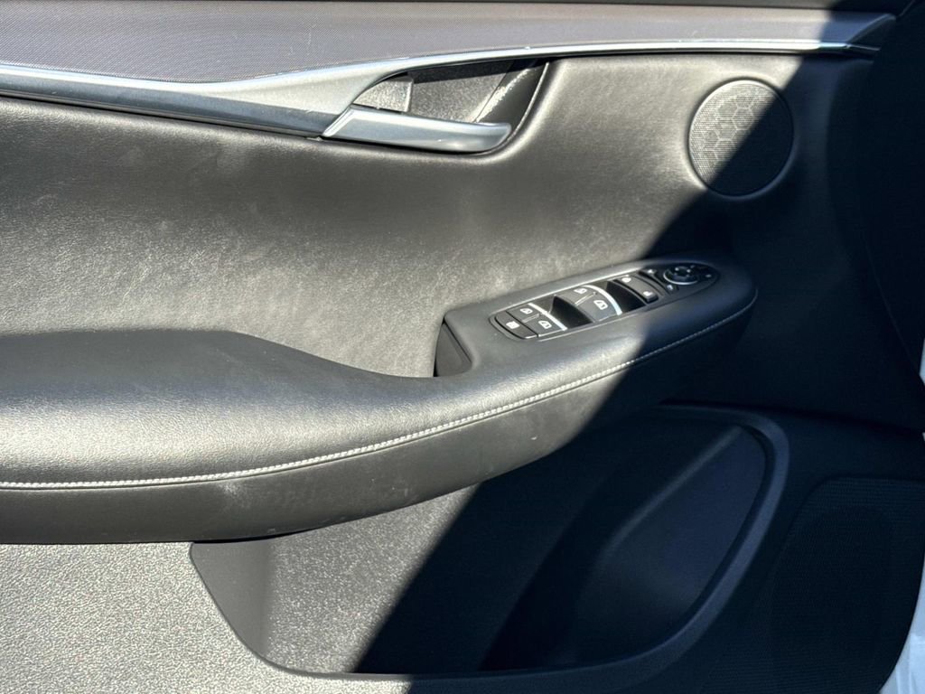 Certified 2022 INFINITI QX50 Luxe w/ Appearance Package image 14