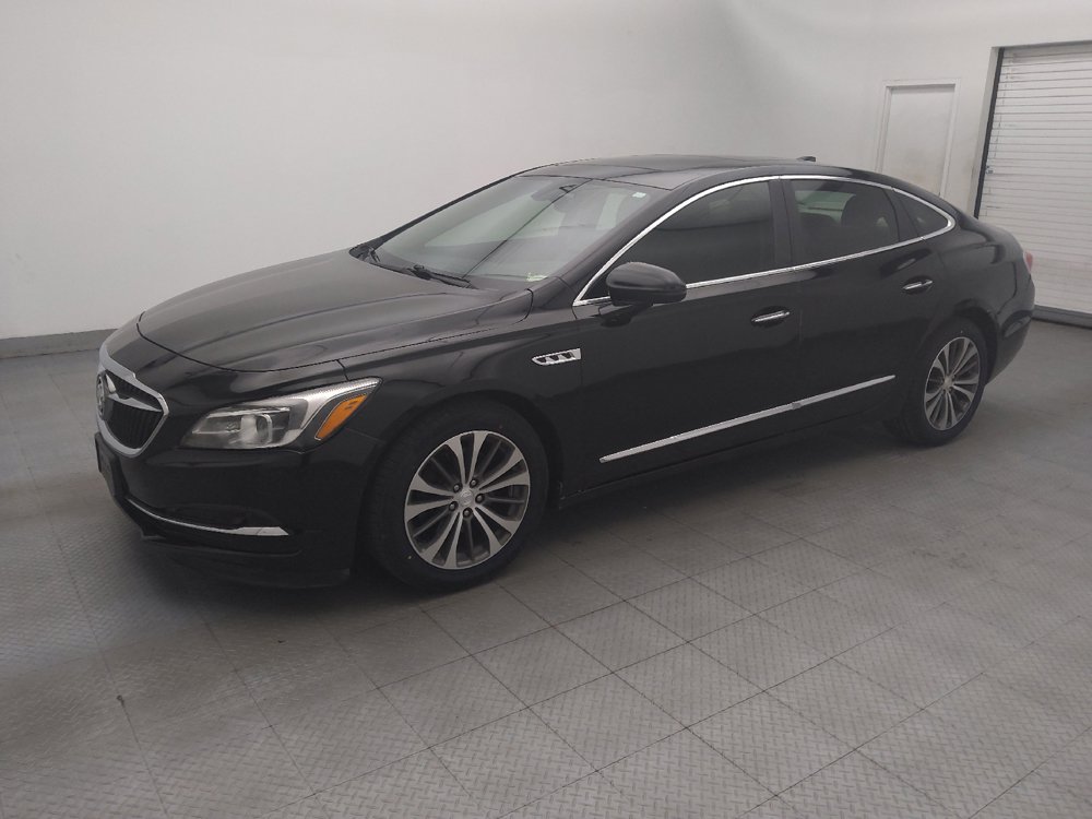Used 2018 Buick LaCrosse Essence w/ Sun and Shade Package FWD image 2