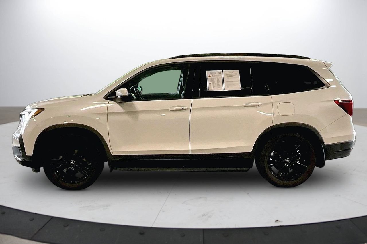 Used 2022 Honda Pilot Black Edition image 5
