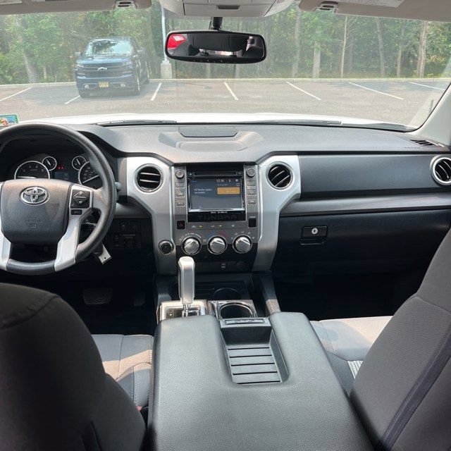 Used 2017 Toyota Tundra SR5 AWD/4WD image 20