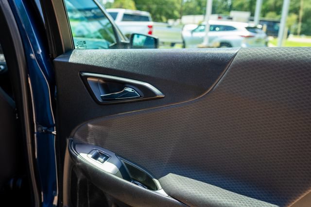 Used 2021 Chevrolet Malibu LT FWD image 24