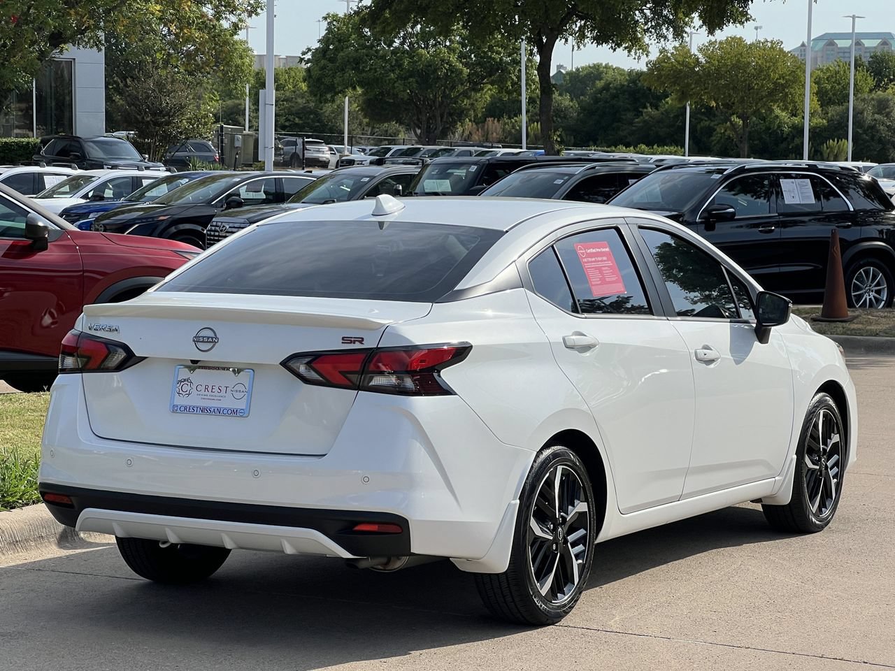 Certified 2025 Nissan Versa SR w/ Trunk Package FWD image 4
