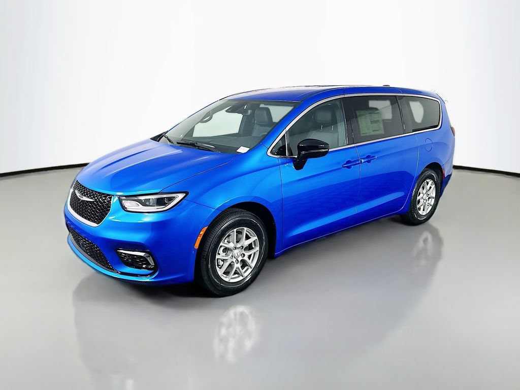 New 2026 Chrysler Pacifica Select FWD video 3