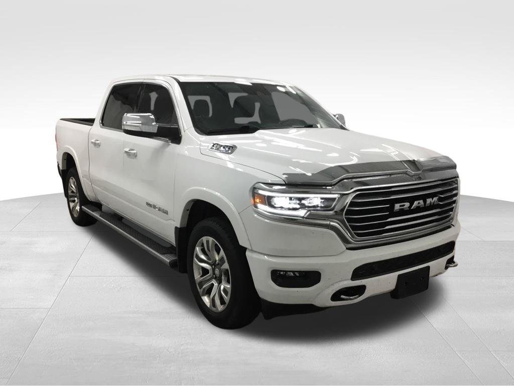 Used 2022 RAM 1500 Limited w/ Body Color Bumper Group AWD/4WD image 3