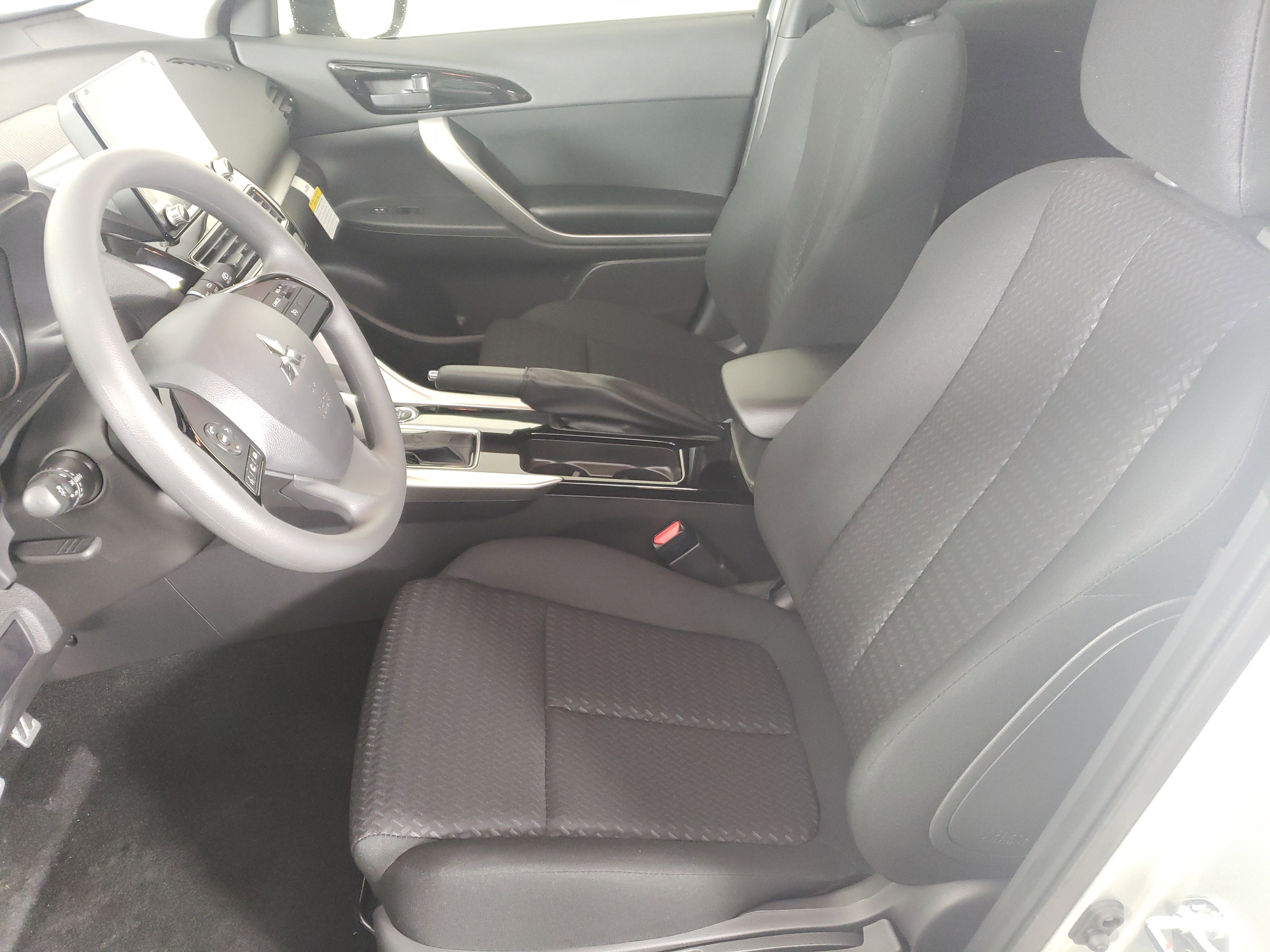 New 2026 Mitsubishi Eclipse Cross ES image 8