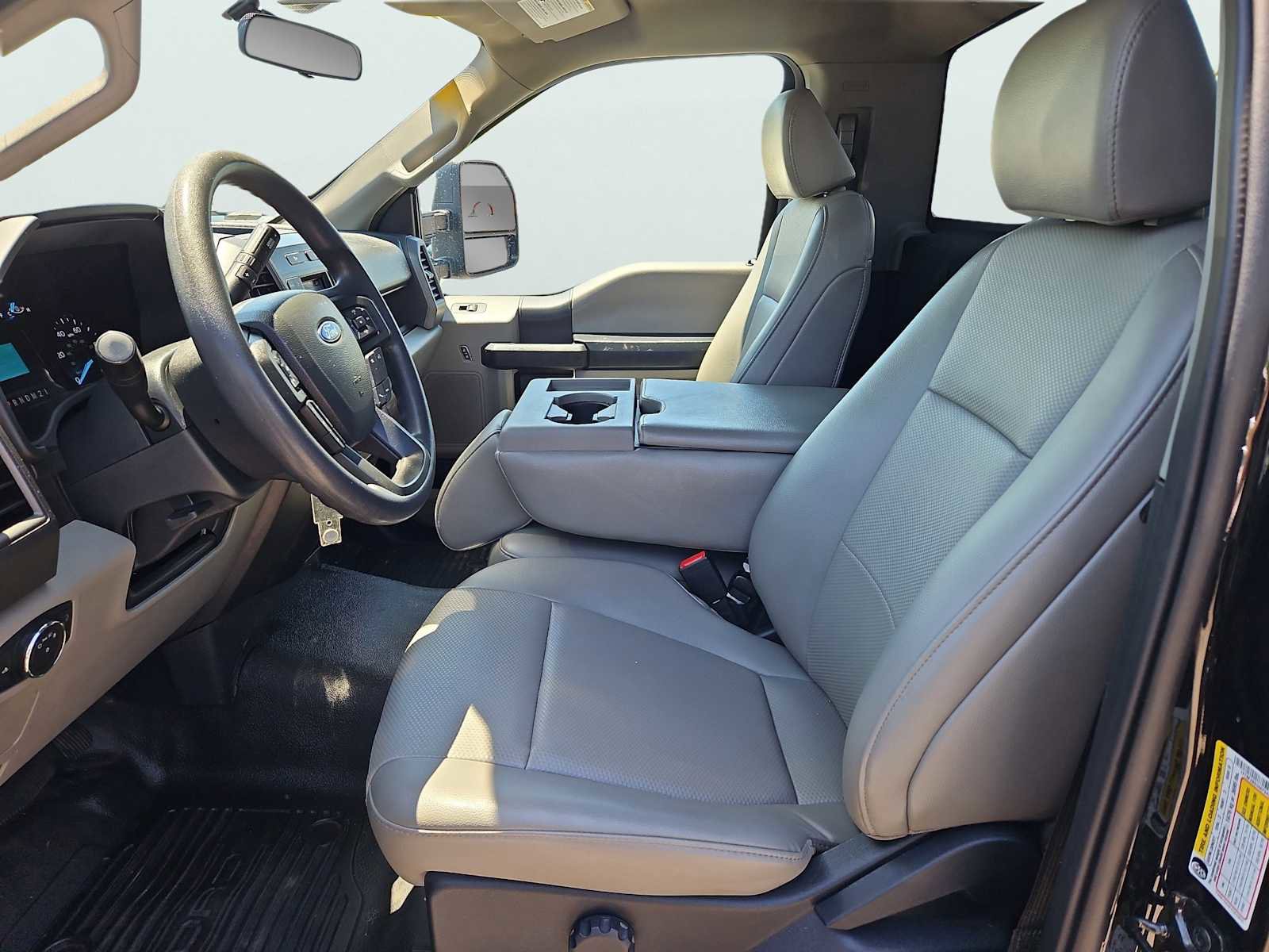 Used 2022 Ford F250 XL w/ Power Equipment Group AWD/4WD image 27