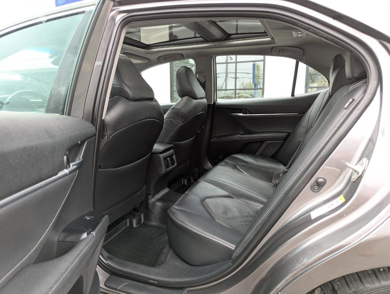Used 2018 Toyota Camry XSE w/ Audio Package FWD image 38