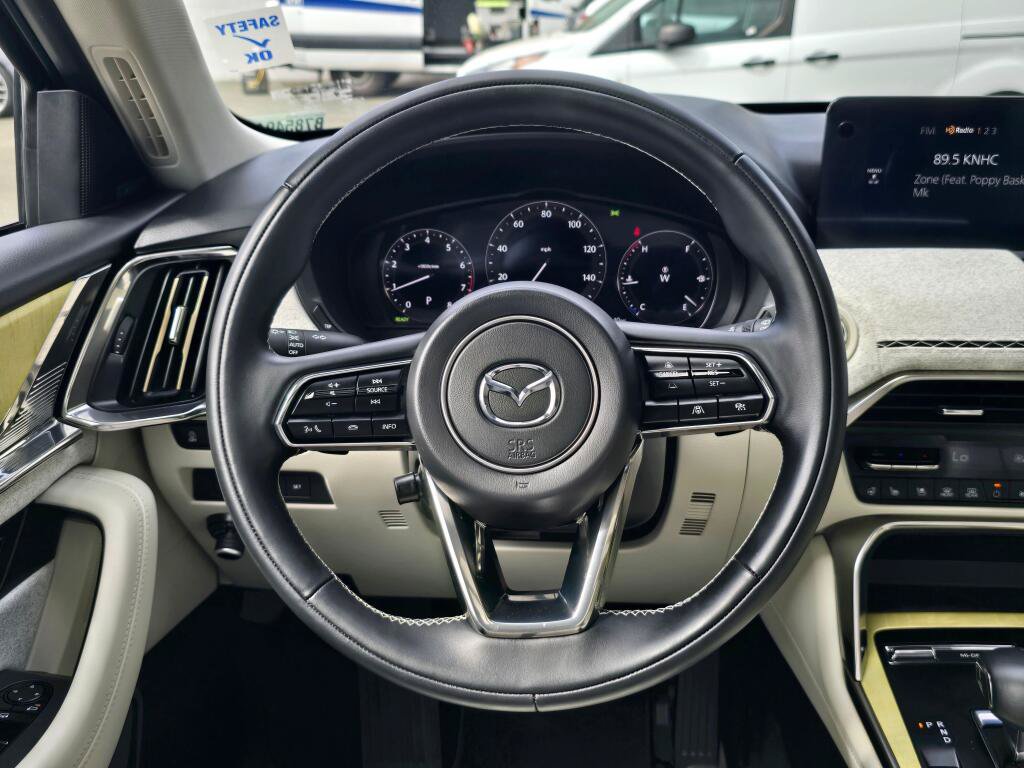 Used 2025 MAZDA CX-90 3.3 Turbo S w/ Premium Plus AWD/4WD image 19