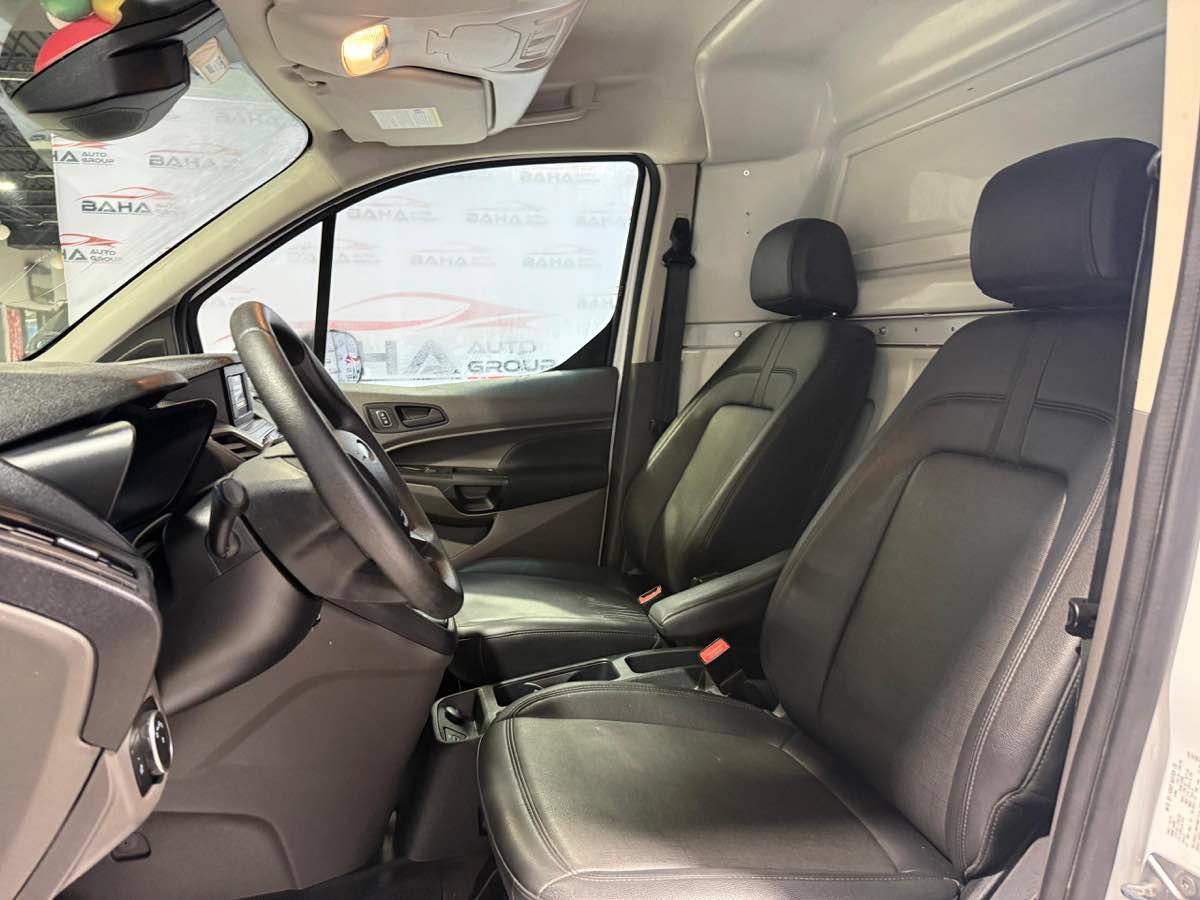 Used 2021 Ford Transit Connect XL FWD image 28