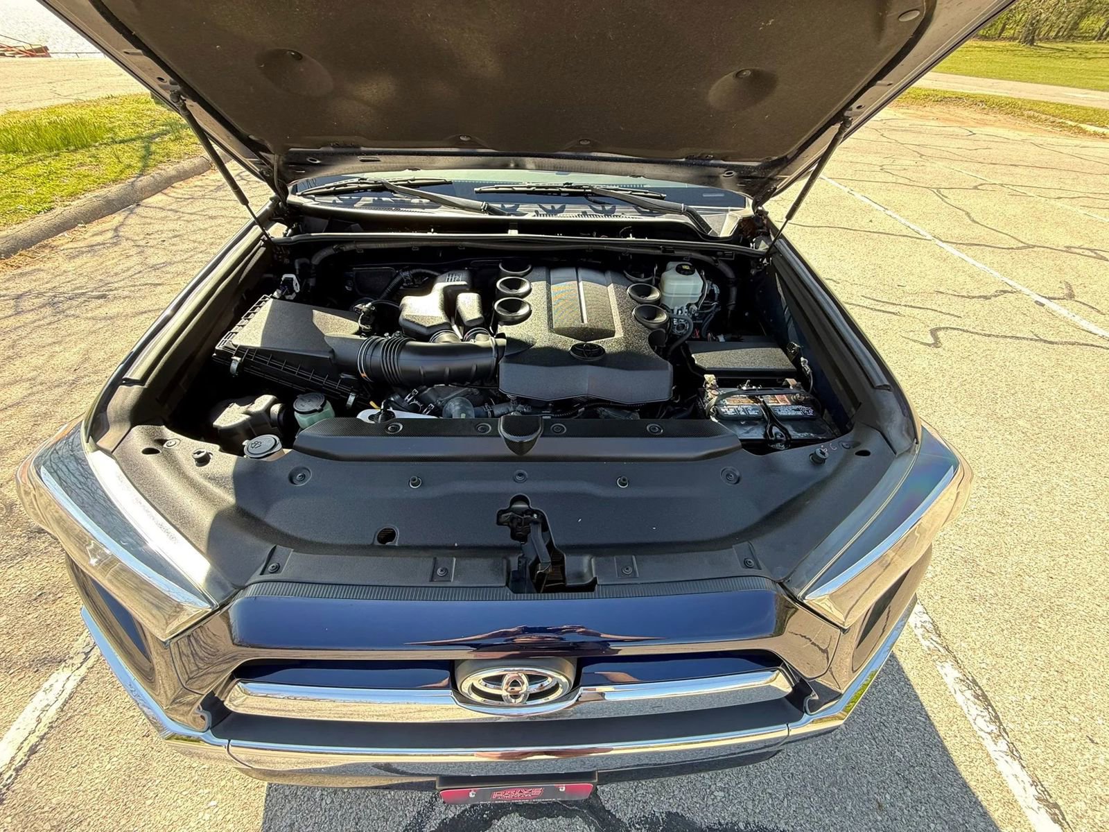 Used 2017 Toyota 4Runner Limited w/ Convenience Package image 12