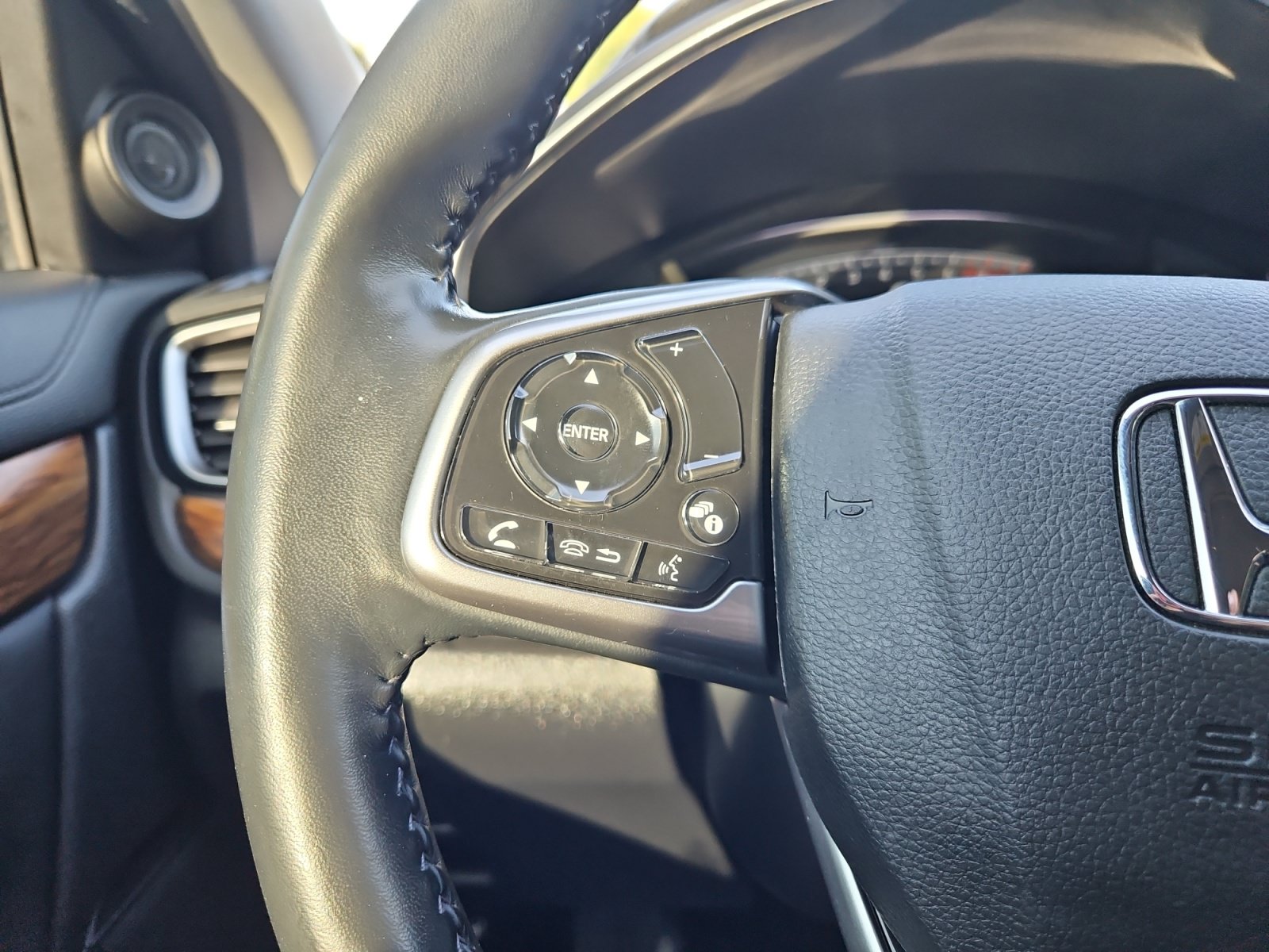 Used 2021 Honda CR-V Touring image 27