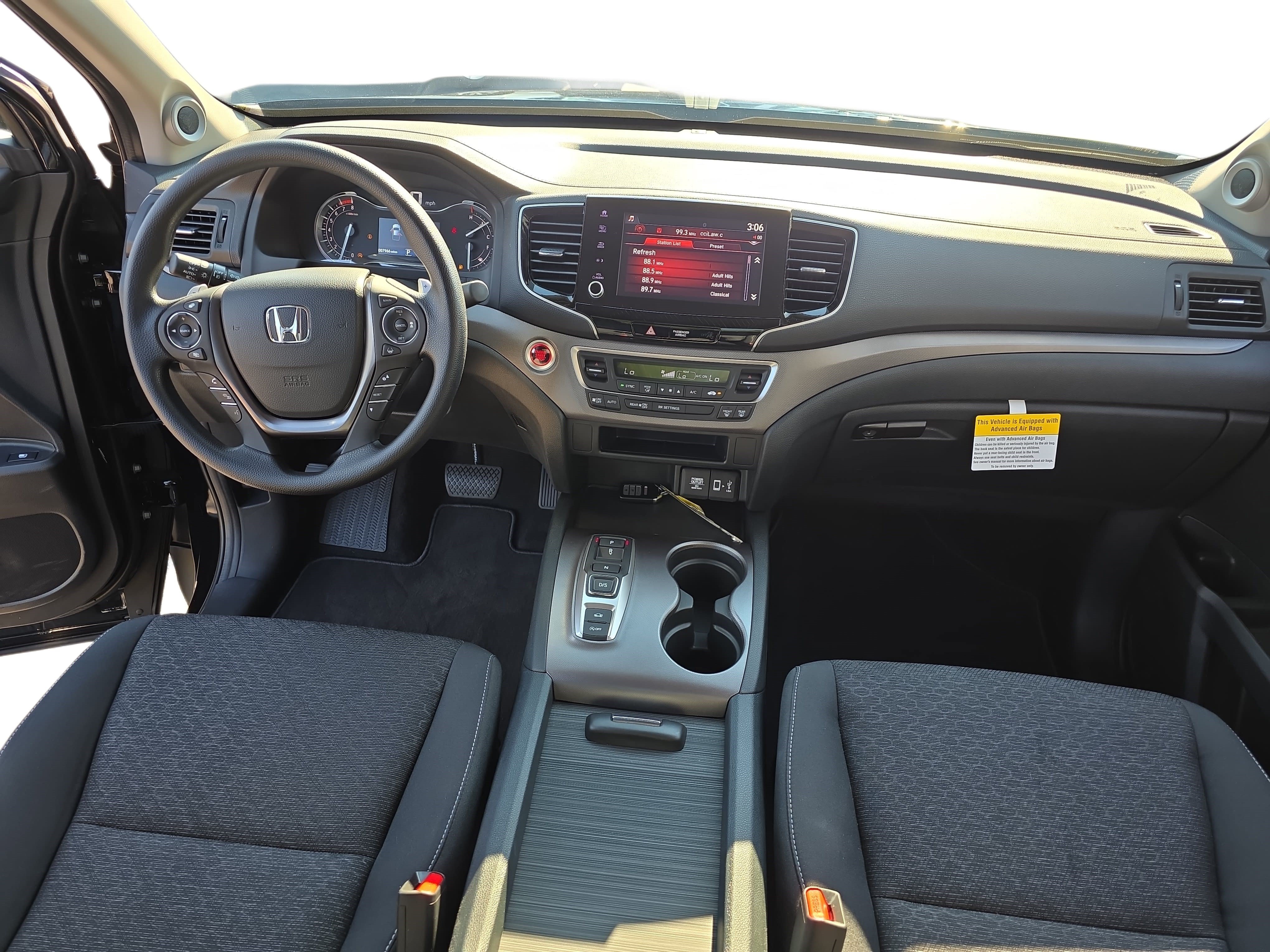 Certified 2023 Honda Ridgeline Sport image 9