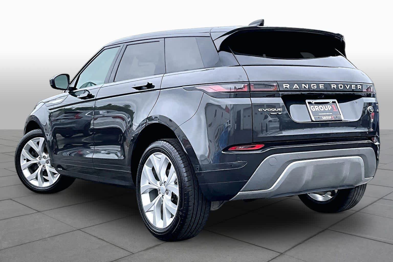 Used 2020 Land Rover Range Rover Evoque SE AWD/4WD image 12