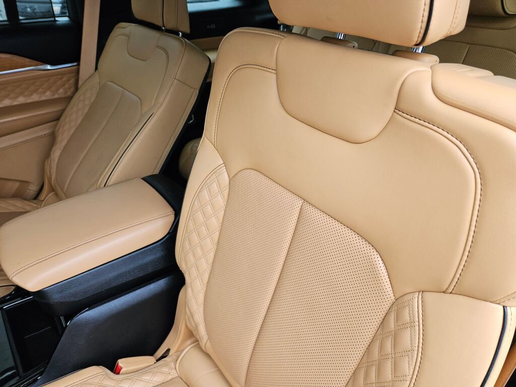 Used 2021 Jeep Grand Cherokee L Summit image 17