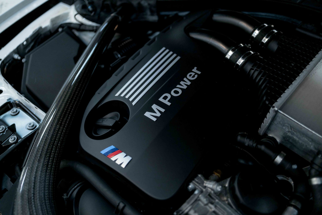 Used 2019 BMW M4 CS w/ Executive Package image 94