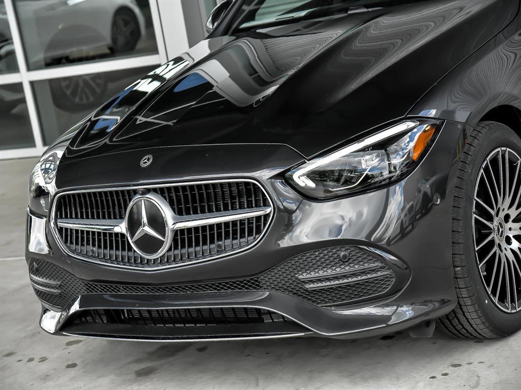 Certified 2025 Mercedes-Benz C 300 4MATIC Sedan image 4