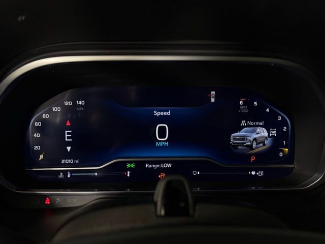 Used 2023 Chevrolet Tahoe High Country w/ Advanced Technology Package image 17