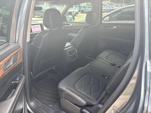 Used 2024 Volkswagen Atlas SE FWD image 6