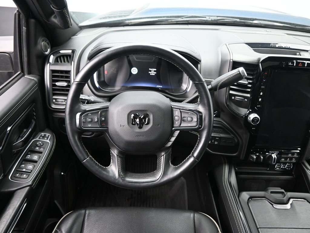 Used 2024 RAM 2500 Limited image 24