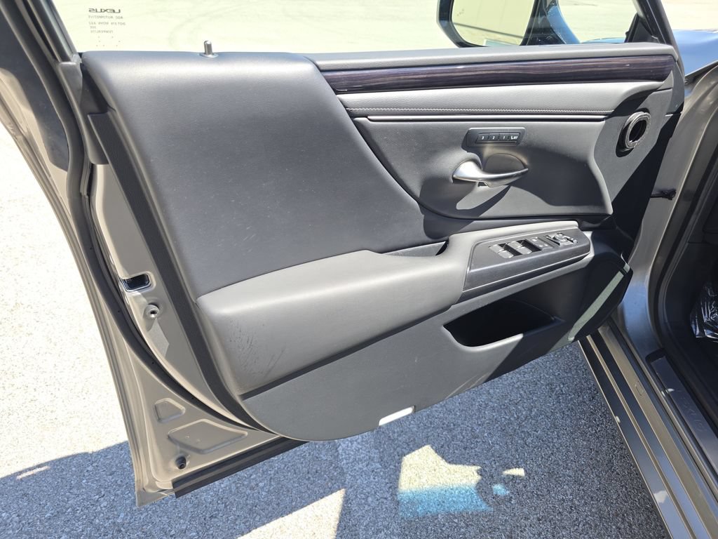 Certified 2021 Lexus ES 250 w/ Premium Package AWD/4WD image 15