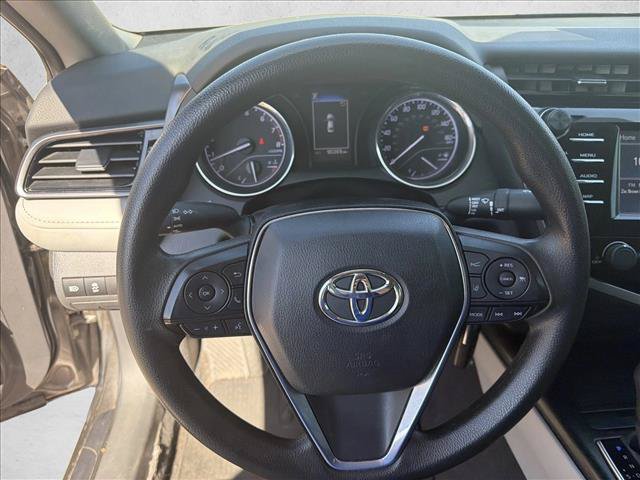 Used 2020 Toyota Camry LE FWD image 12