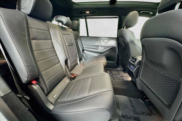 Used 2024 Mercedes-Benz GLS 450 4MATIC image 24