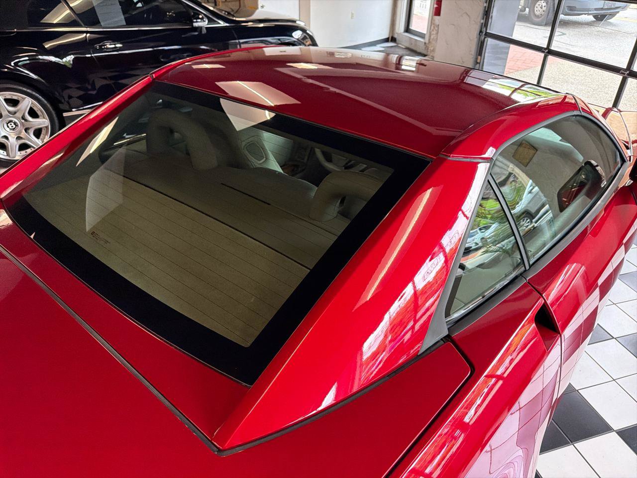 Used 2005 Cadillac XLR RWD image 5