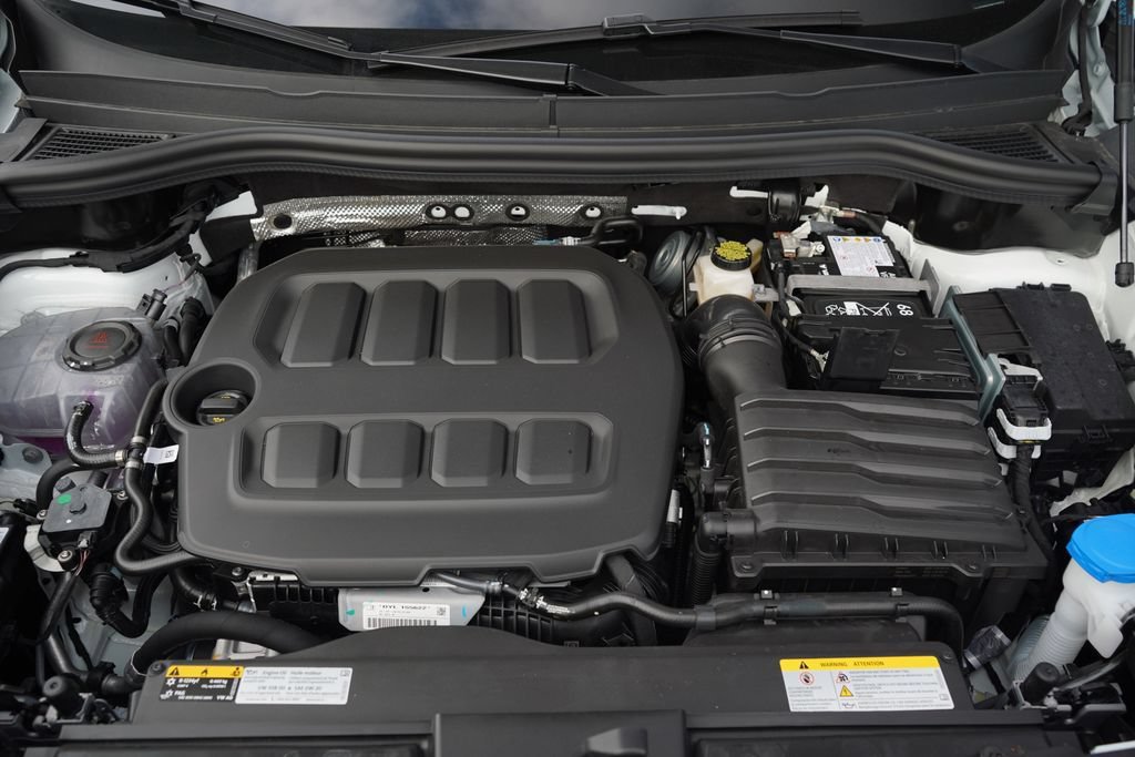 New 2026 Volkswagen Tiguan SE R-Line FWD image 14