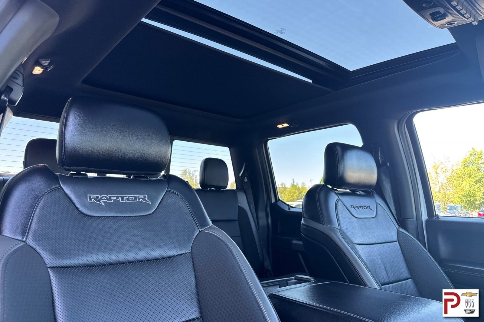 Used 2019 Ford F150 Raptor w/ Equipment Group 802A Luxury AWD/4WD image 18