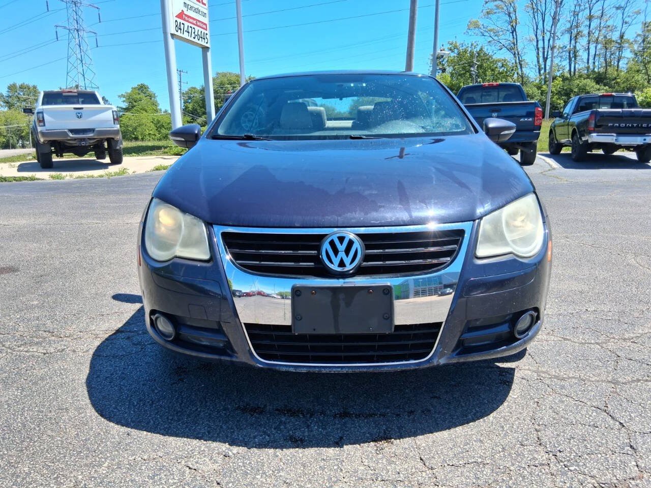 Used 2009 Volkswagen Eos Komfort FWD image 2