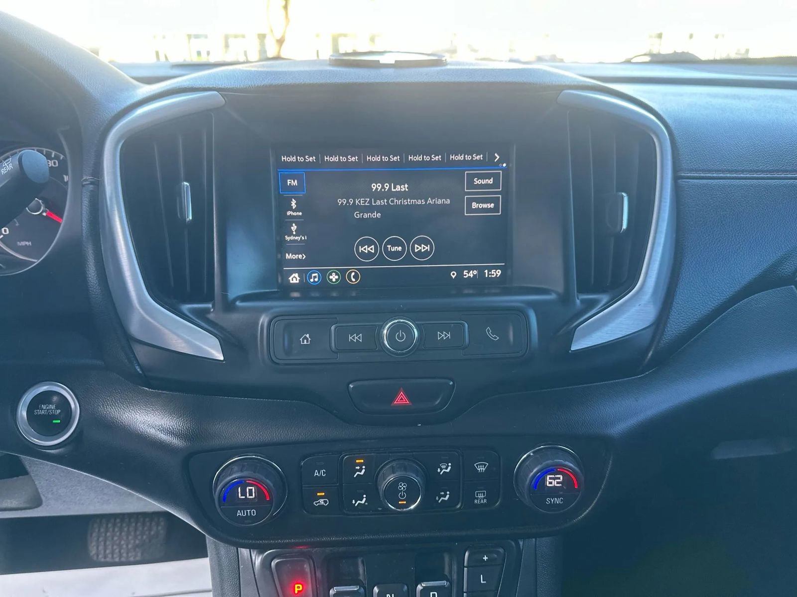 Used 2018 GMC Terrain SLE w/ Driver Convenience Package image 11