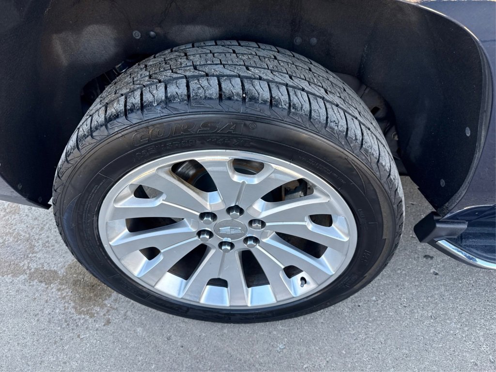 Used 2019 Cadillac Escalade Luxury image 18