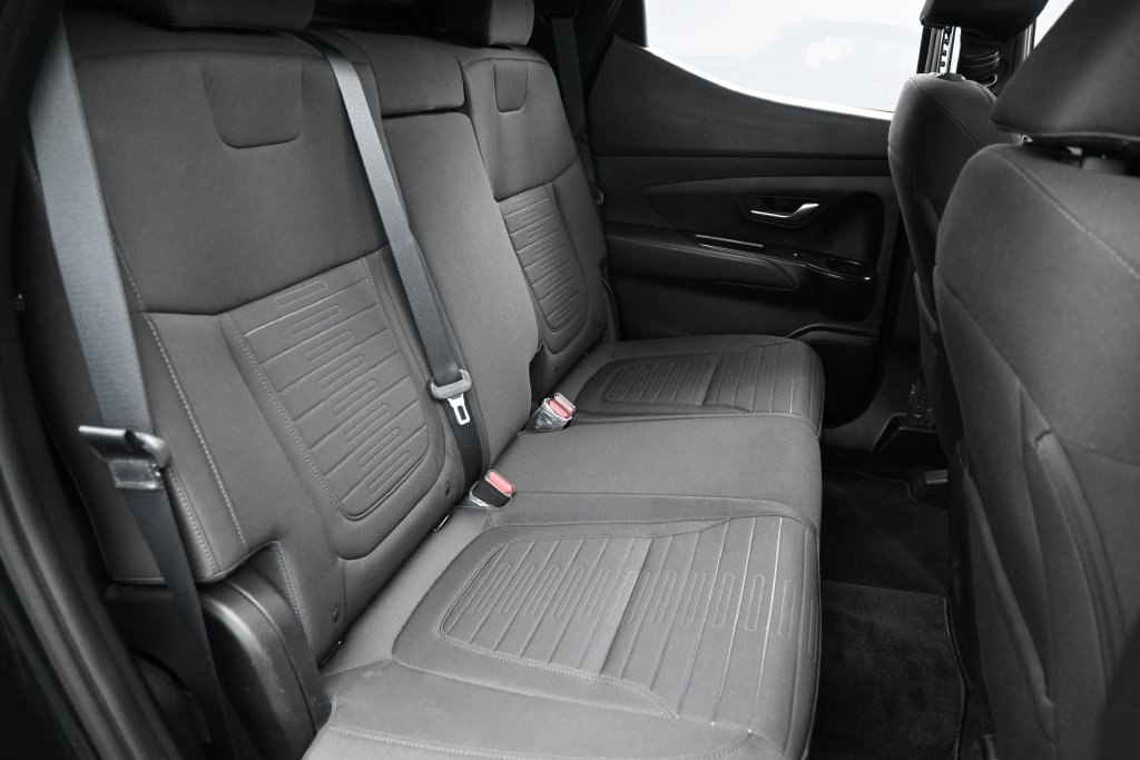 Used 2022 Hyundai Santa Cruz SEL Premium AWD/4WD image 15