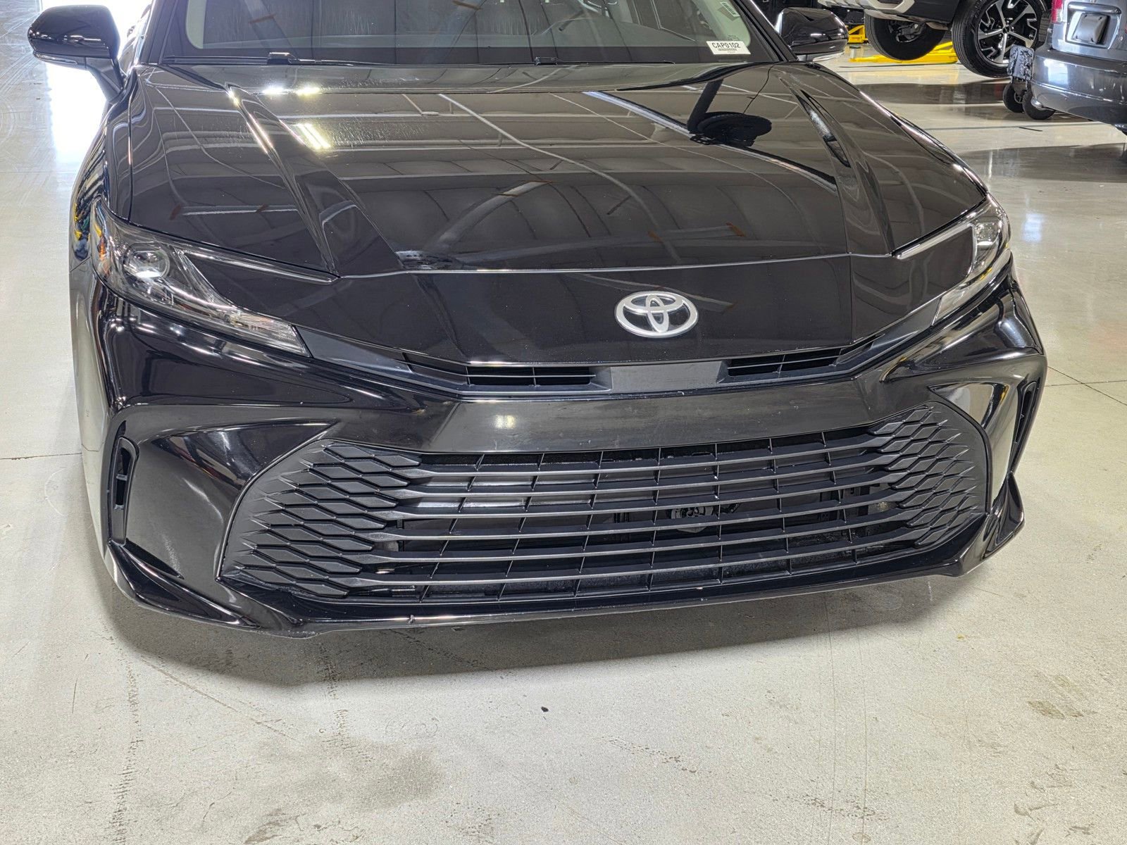 Used 2025 Toyota Camry LE image 9