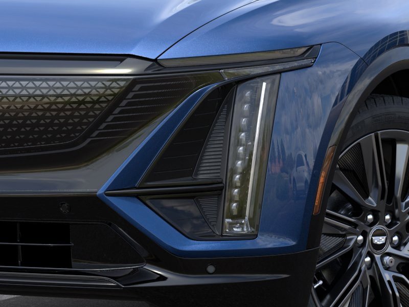 New 2025 Cadillac Lyriq Sport AWD/4WD image 10