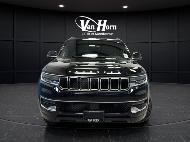 Used 2024 Jeep Wagoneer 4WD w/ Convenience Group I image 2