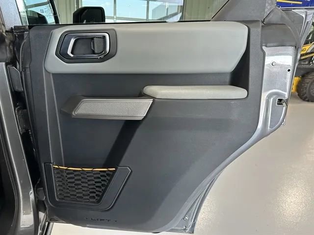 Used 2023 Ford Bronco Badlands w/ Sasquatch Package image 18