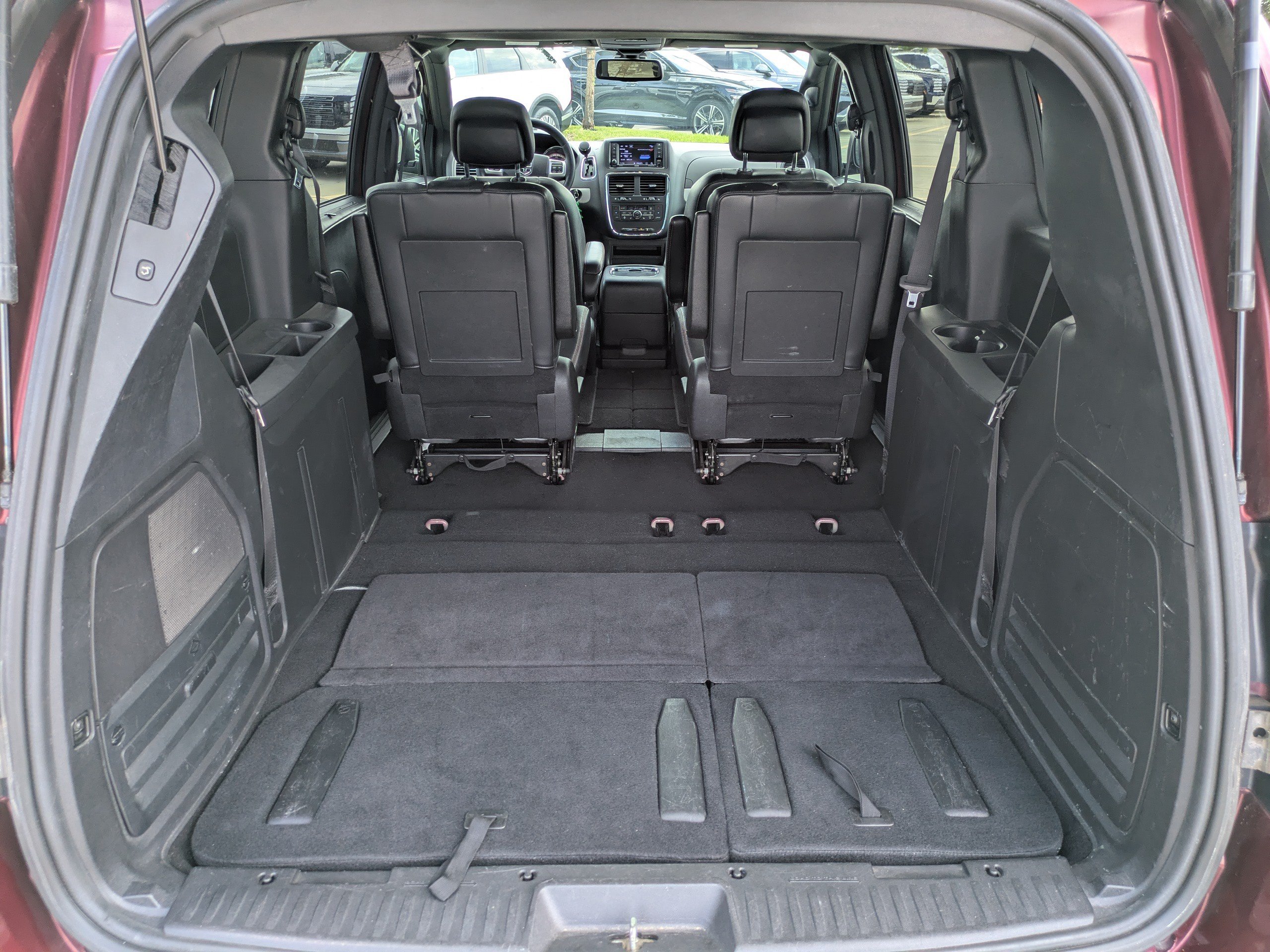 Used 2019 Dodge Grand Caravan GT FWD image 11
