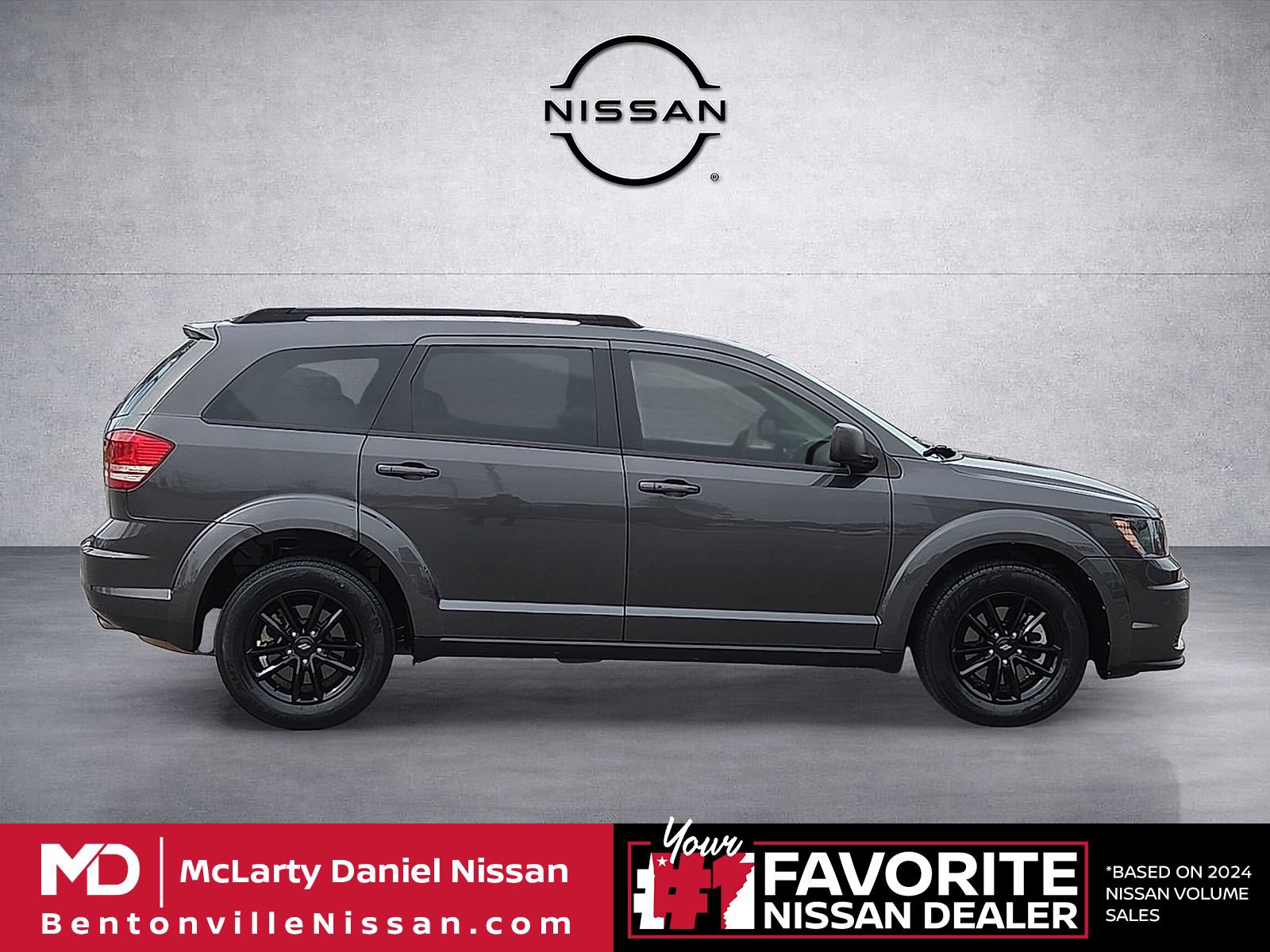 Used 2020 Dodge Journey SE w/ Blacktop Package image 6